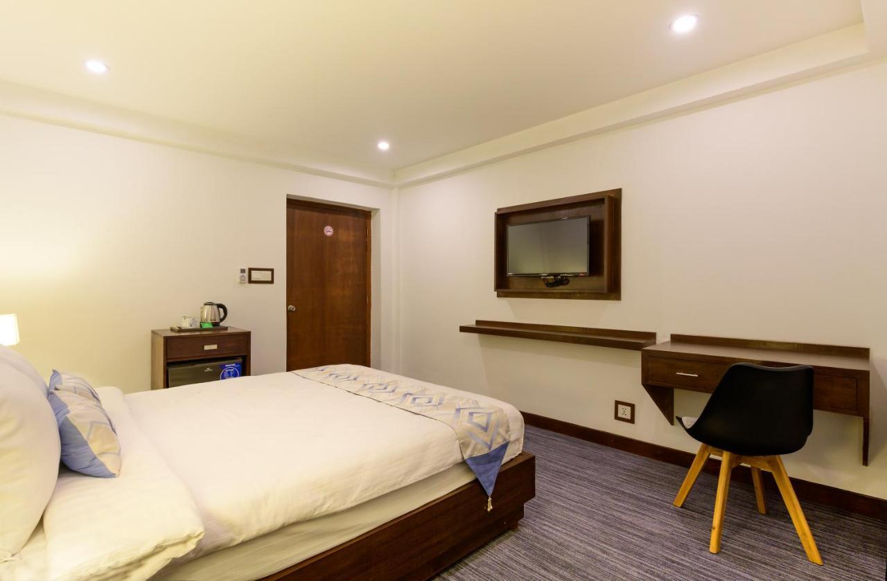 Hotel Zakaria International ダッカ エクステリア 写真