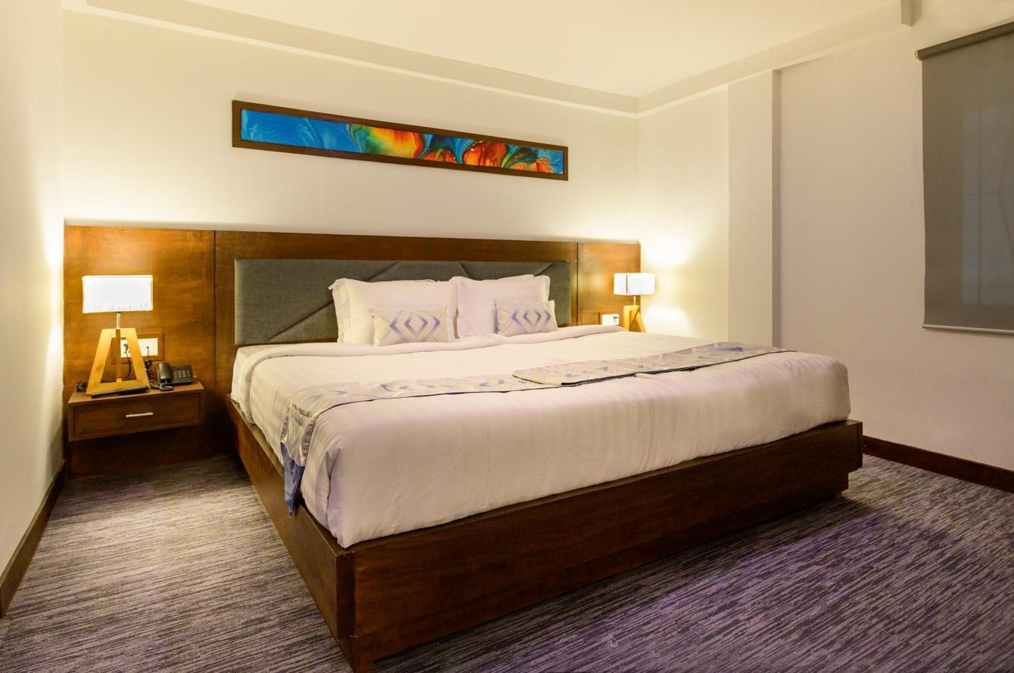 Hotel Zakaria International ダッカ エクステリア 写真