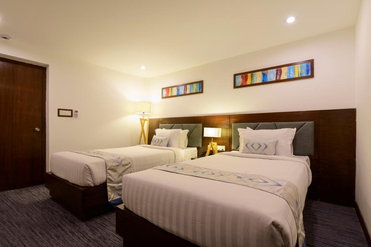 Hotel Zakaria International ダッカ エクステリア 写真