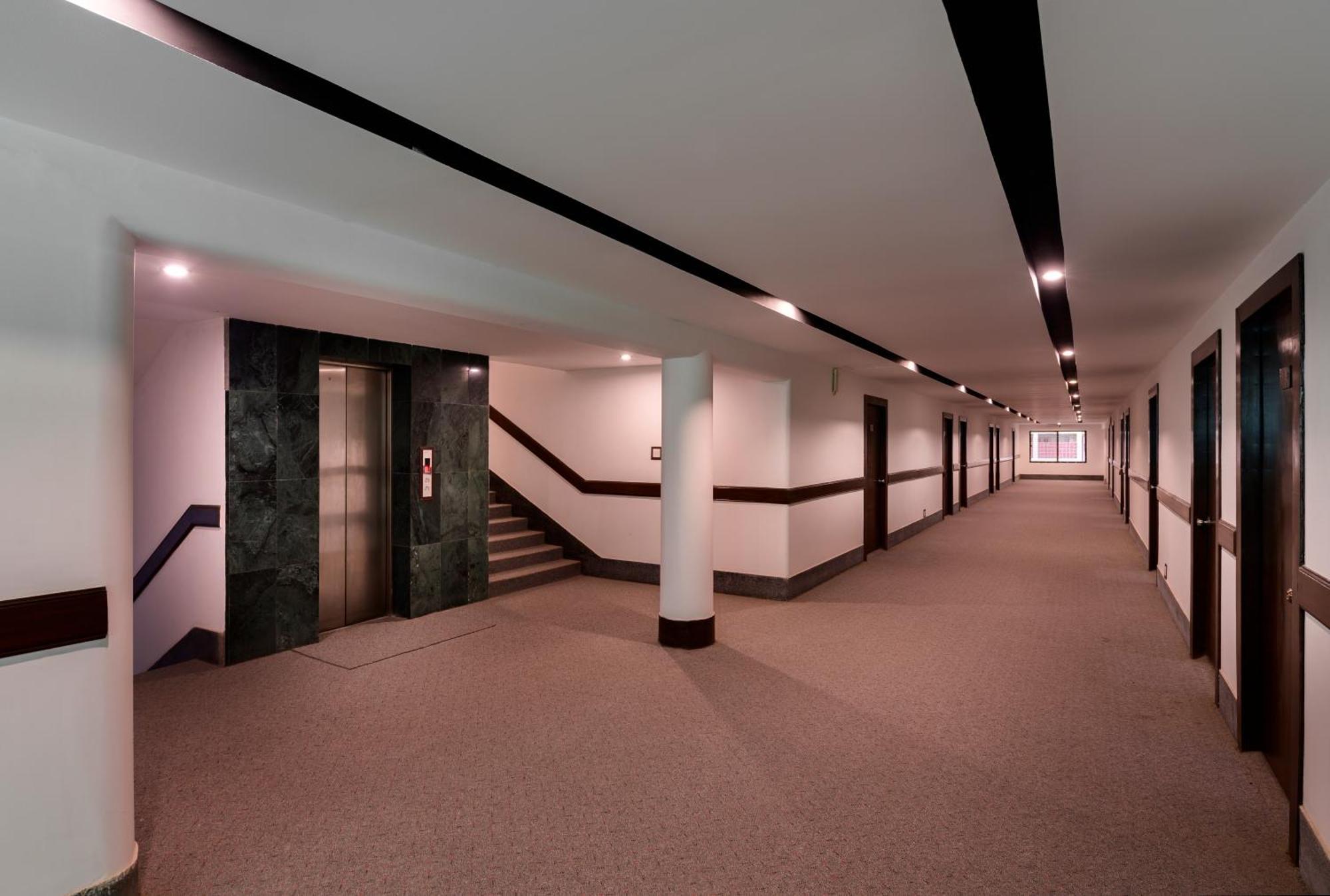 Hotel Zakaria International ダッカ エクステリア 写真