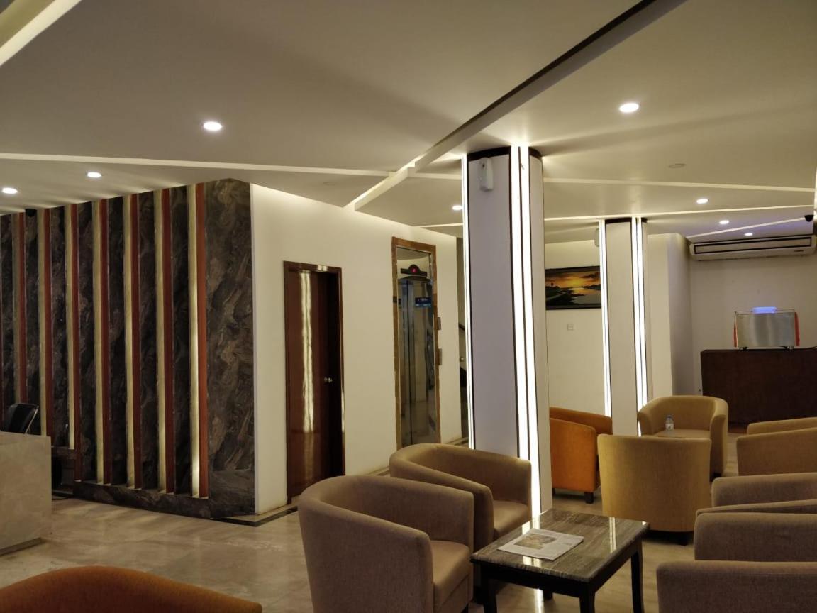 Hotel Zakaria International ダッカ エクステリア 写真